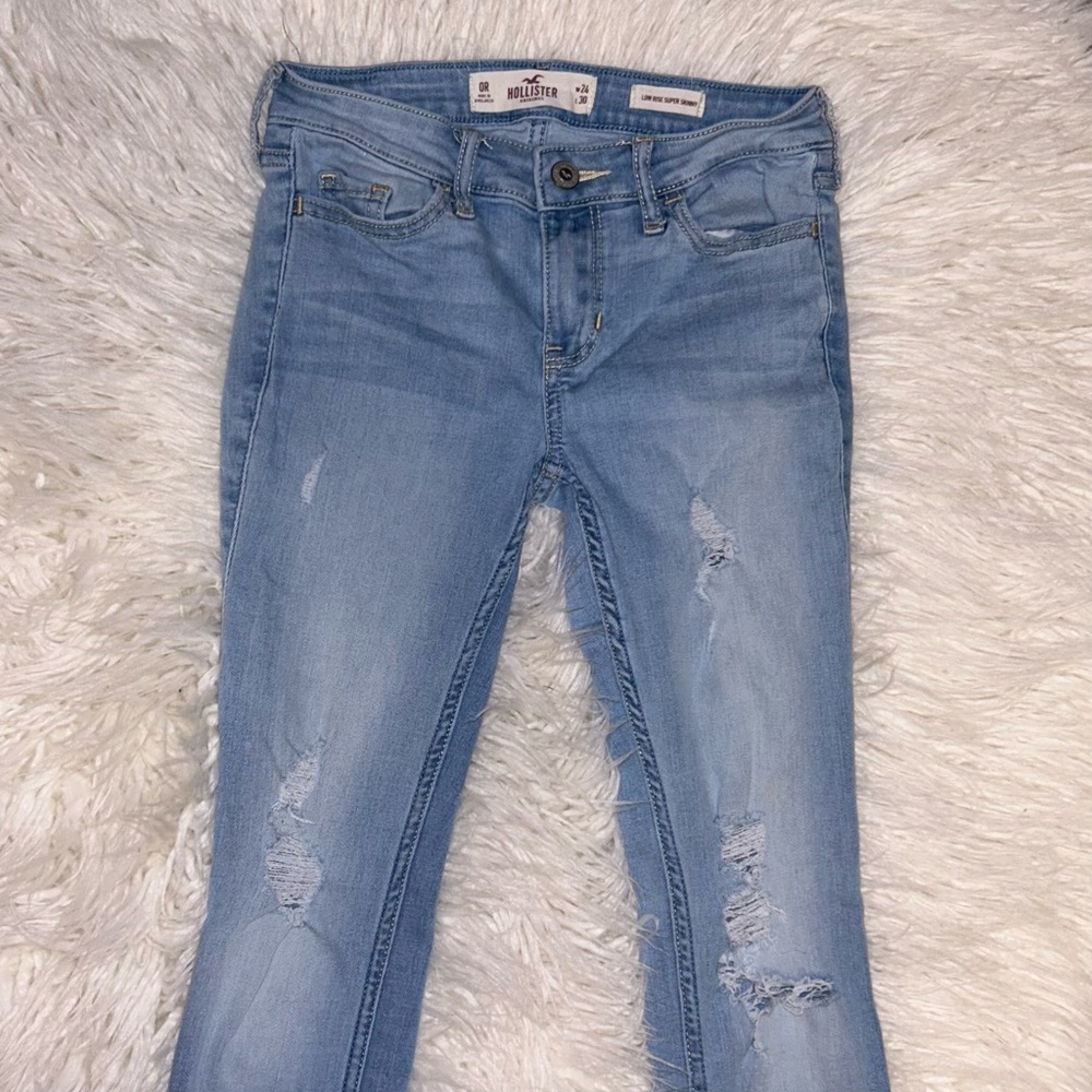Hollister Light-Wash Low-Rise Super Skinny Jeans